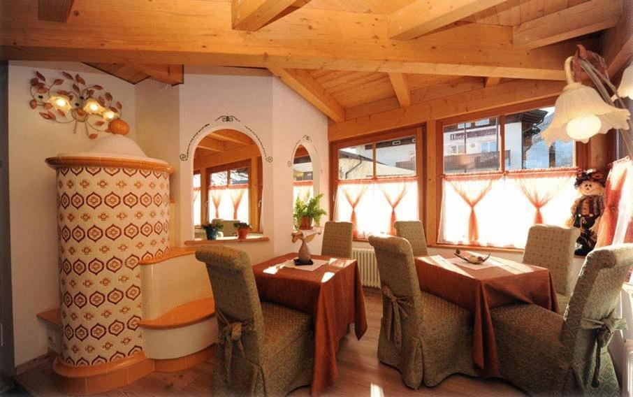Residence Garni Il Giglio Commezzadura Εξωτερικό φωτογραφία